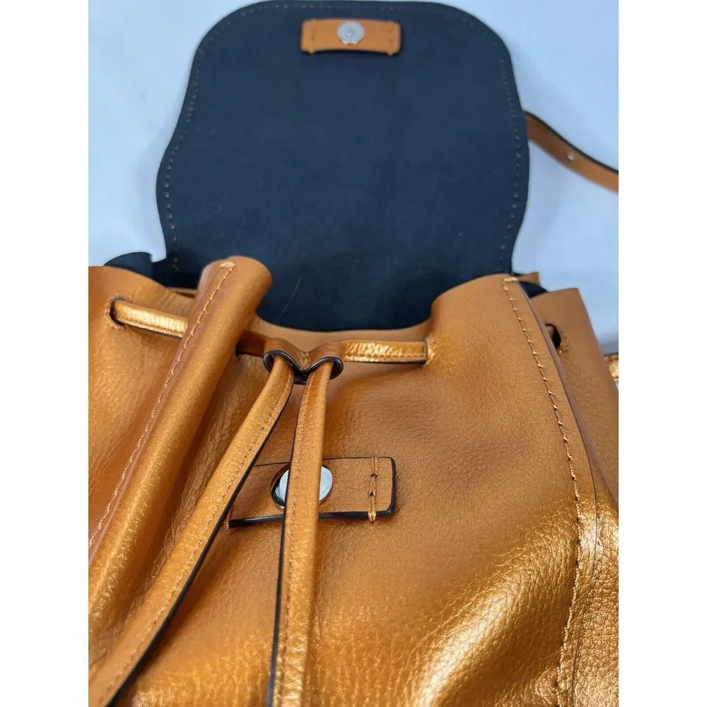 COACH‎ MTLC DRBY BKPK TANGERINE